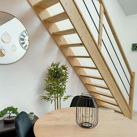 Sublime Appart Renove Duplex Centre Ville 4Pers Wifi Saint-Quentin  Ngoại thất bức ảnh